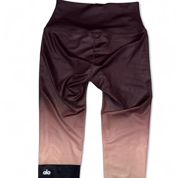 Alo Yoga Ombre High-Waisted Leggings - Picture 3 of 7